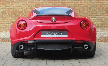 Alfa Romeo 4C Launch Edition 8