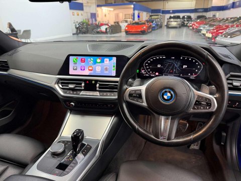 BMW 3 Series 2.0 330e 12kWh M Sport Saloon 4dr Petrol Plug-in Hybrid Auto Euro 6 (s/s) ( 2