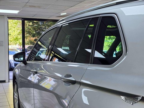 Volkswagen Tiguan 2.0 TDI SEL DSG Euro 6 (s/s) 5dr 66