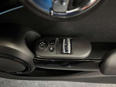 Mini Hatch Cooper S Electric Level 2 3dr 8