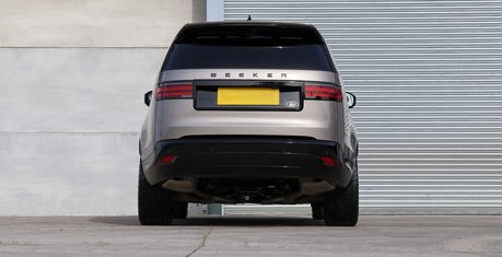 Land Rover Discovery 5