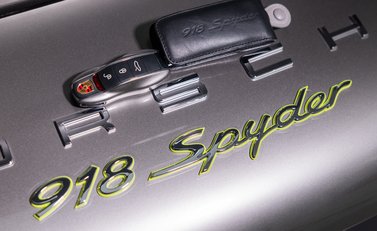 Porsche 918 Spyder 53