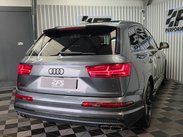 Audi SQ7 4.0 TDI V8 SUV 5dr Diesel Tiptronic quattro Euro 6 (s/s) (435 ps) 35