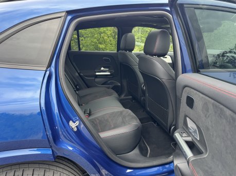 Mercedes-Benz EQA EQA 300 4Matic AMG Line Premium Plus Auto Electric 66 KWH PAN ROOF/HEADS UP 27