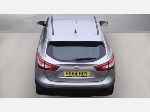 Nissan Qashqai 1.6 Qashqai Acenta dCi CVT 5dr 8