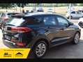 Hyundai TUCSON 1.7 Tucson SE Nav Blue Drive 2WD CRDi Semi-Auto 5dr 3