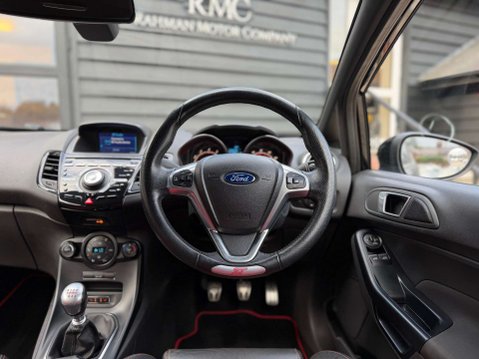 Ford Fiesta 1.6T EcoBoost ST-3 Hatchback 3dr Petrol Manual Euro 6 (182 ps) 19