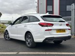 Hyundai i30 1.0 T-GDi MHEV SE Connect Tourer 5dr Petrol Hybrid DCT Euro 6 (s/s) (120 ps 9