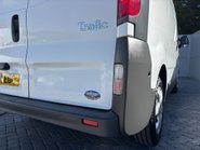 Renault Trafic SL27 115ps dCi Panel Van - Low Miles 21