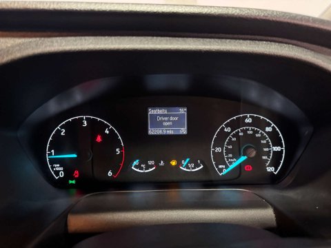 Ford Transit Custom 2.0 Transit Custom 300 Limited EcoBlue 5dr 18