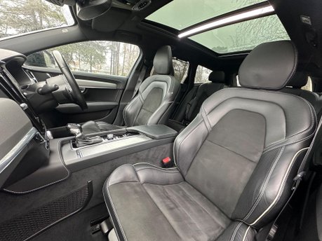 Volvo V90 2.0 D5 R-Design Plus Auto AWD Euro 6 (s/s) 5dr 
