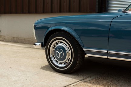 Mercedes-Benz SL 280 Pagoda 18