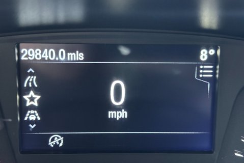 Ford Fiesta Sport 125 ps Ecoboost - Sat Nav / Parking Sensors - No VAT 44