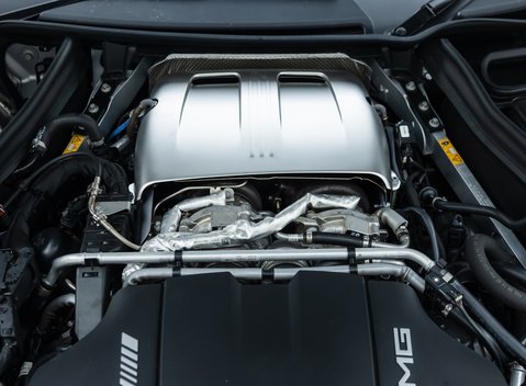 Mercedes-Benz AMG GT R 44