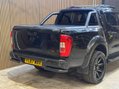 Nissan Navara 2.3 Navara Tekna dCi Auto 4WD 5dr 18