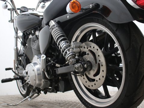 Harley-Davidson Sportster SPORTSTER XL883L SUPERLOW 18 22