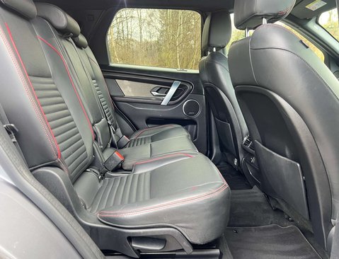 Land Rover Discovery Sport 2.0 Discovery Sport R-Dynamic HSE Auto 4WD 5dr 42