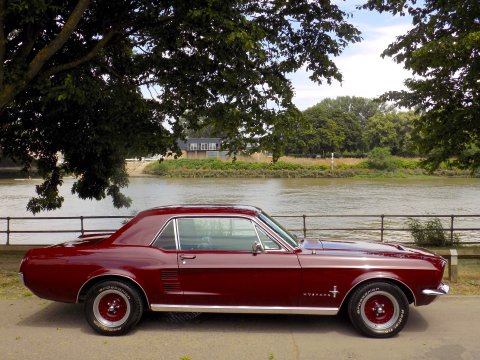 Ford Mustang 289 Hardtop Coupe 64