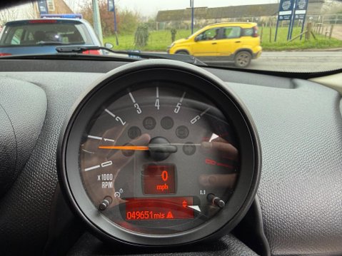 Mini Countryman 1.6 Cooper Euro 6 (s/s) 5dr 32