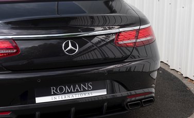 Mercedes-Benz S Class S63 Coupe 24