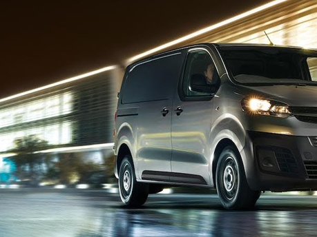 New Vauxhall Vivaro Van