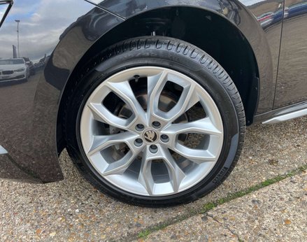 Skoda Kamiq 1.5 Kamiq SE L TSi Semi-Auto 5dr 3
