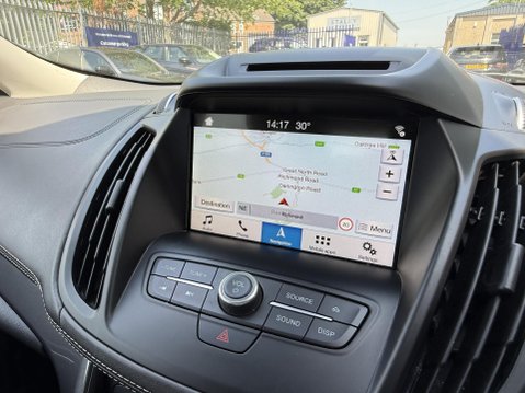 Ford Kuga 2.0 TDCi Vignale SUV 5dr Diesel Powershift AWD Euro 6 (s/s) (180 ps) 39