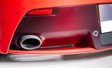 Aston Martin V12 Vantage S Roadster 42