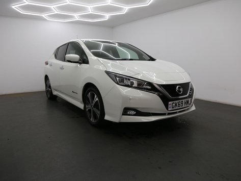 Nissan LEAF 40kWh Tekna Auto 5dr
