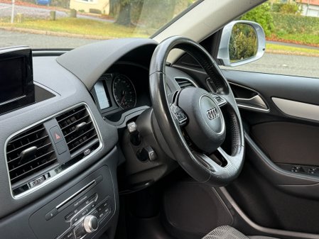 Audi Q3 TFSI SPORT 47