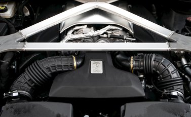 Aston Martin V8 Vantage 28