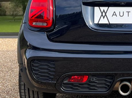 Mini Hatch JOHN COOPER WORKS 19