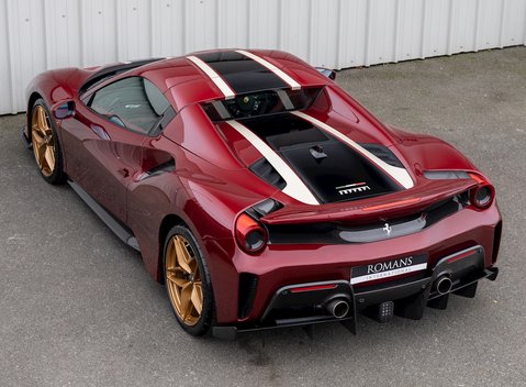 Ferrari 488 Pista Spider 10