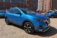 Nissan Qashqai TEKNA DIG-T.. 6 SERVICES.. GLASS ROOF.BOSE.CRUISE CONTROL  10