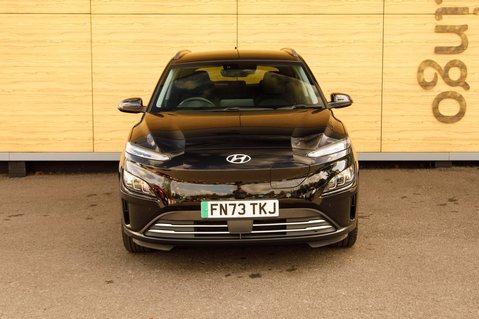 Hyundai KONA PREMIUM 6