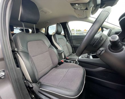 Renault Captur 1.3 Captur S Edition TCe Auto 5dr 57