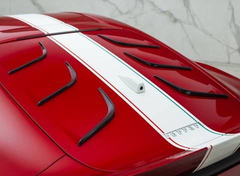 Ferrari 812 Competizione 41