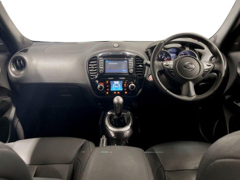 Nissan Juke 1.6 Tekna SUV 5dr Petrol Manual Euro 6 (112 ps) 19