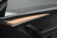 Tesla Model Y Model Y Long Range AWD 4WD 5dr 29