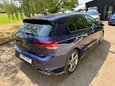 Volkswagen Golf R-LINE ETSI DSG 22
