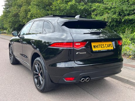 Jaguar F-Pace 2.0 D180 Chequered Flag Auto AWD Euro 6 (s/s) 5dr 71