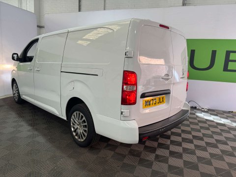 Peugeot Expert 1.5 Expert Asphalt Premium + L2 BlueHDi 7