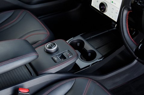 Ford Mustang Mach-E BASE 29