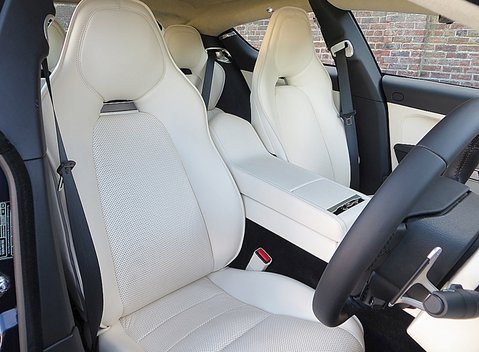 Aston Martin Rapide 3