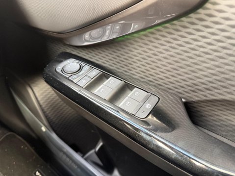 Suzuki e Vitara 61kWh Motion Auto 5dr 36
