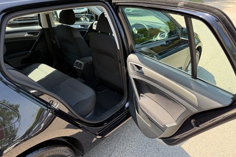 Volkswagen Golf MATCH EDITION TSI DSG -AUTOMATIC -£35 TAX -TWO OWNERS -10 SERVICES -CAMBELT 28