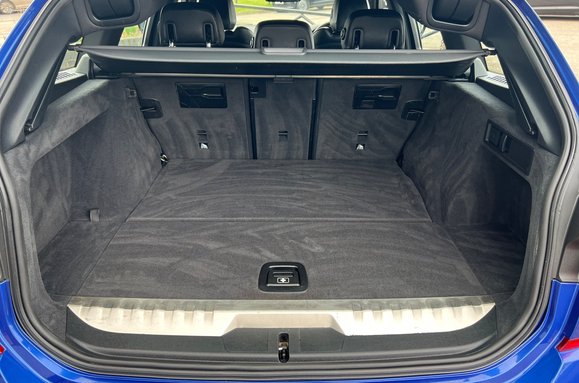 BMW 3 Series 330E M SPORT 46