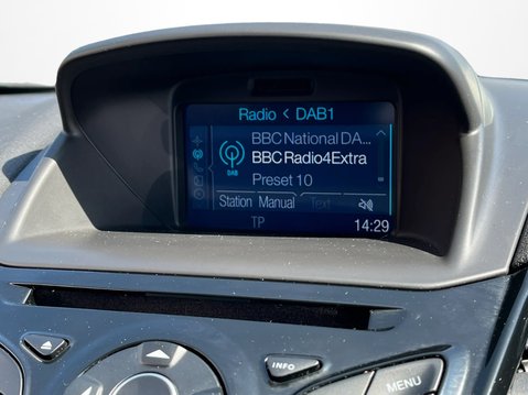 Ford Fiesta 1.0 EcoBoost Zetec 3dr 23