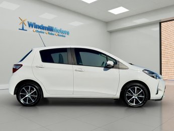 Toyota Yaris 1.5 VVT-i Icon Tech Euro 6 5dr