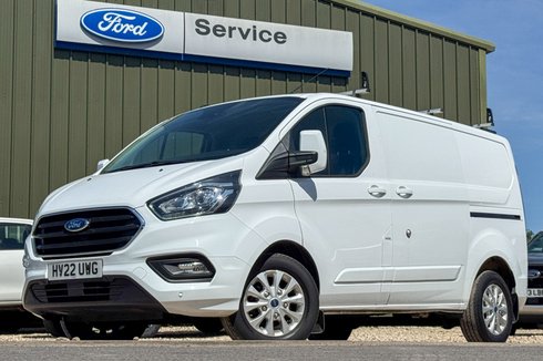 Ford Transit Custom SWB L1H1 Low Roof Limited 300 Air Con Cruise Sensors EURO 6